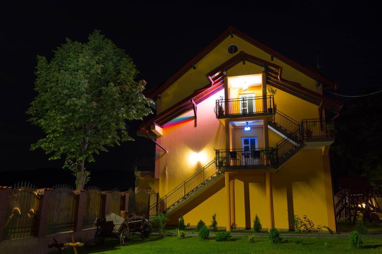 Hotel La Mateo Călimăneşti Exterior foto